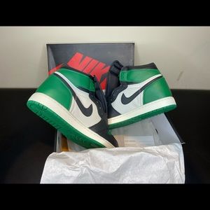 Pine Green Retro 1s